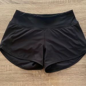 Lululemon Speed Up shorts
